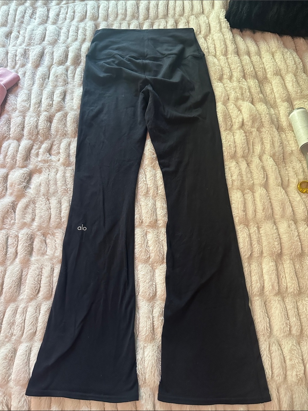Alo Yoga Airbrush Black Flare Yoga Pants - Women Medium - Picture 2 of 5